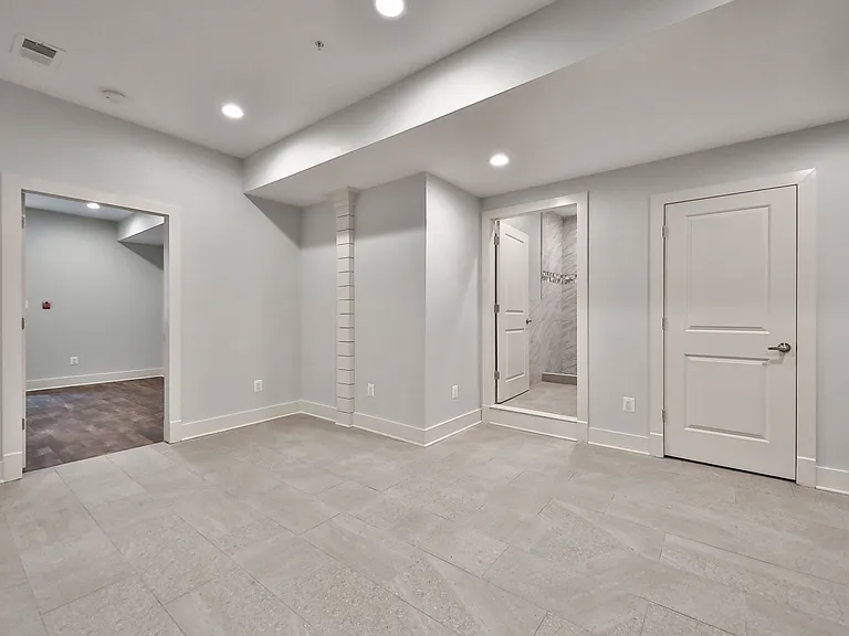 1322 N Franklin St #1 — Photo 10