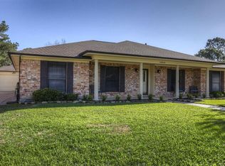 14915 Beechurst Dr, Houston, TX 77062