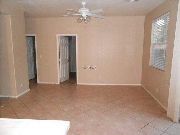 4th image of 2277 Crooked Creek Ave