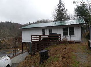 129 Nile Park Dr, Blowing Rock, NC 28605