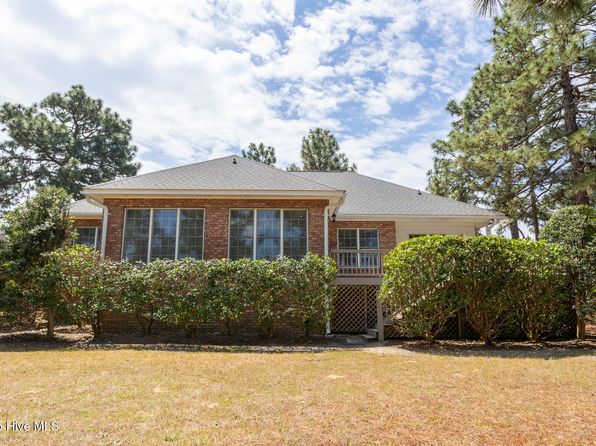 8 Pinebrook Drive, Pinehurst, NC 28374