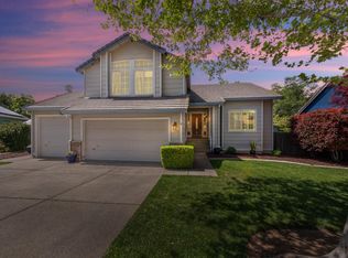 2890 Aquamarine Cir, Rescue, CA 95672