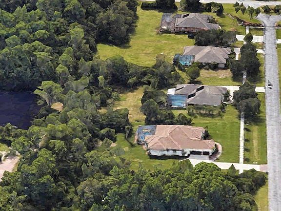 2nd image of 2071 Siroco Ln