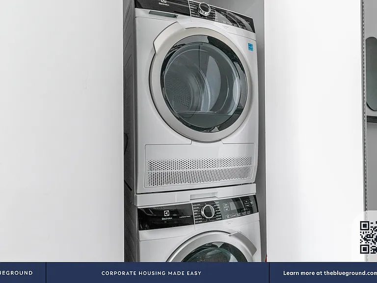 Washer/Dryer in Apartment
