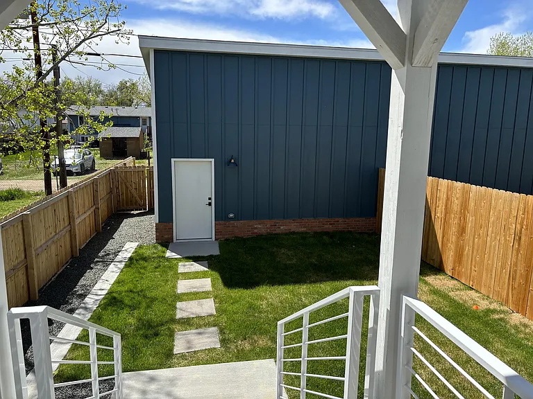220 Briggs St #1 — Photo 36