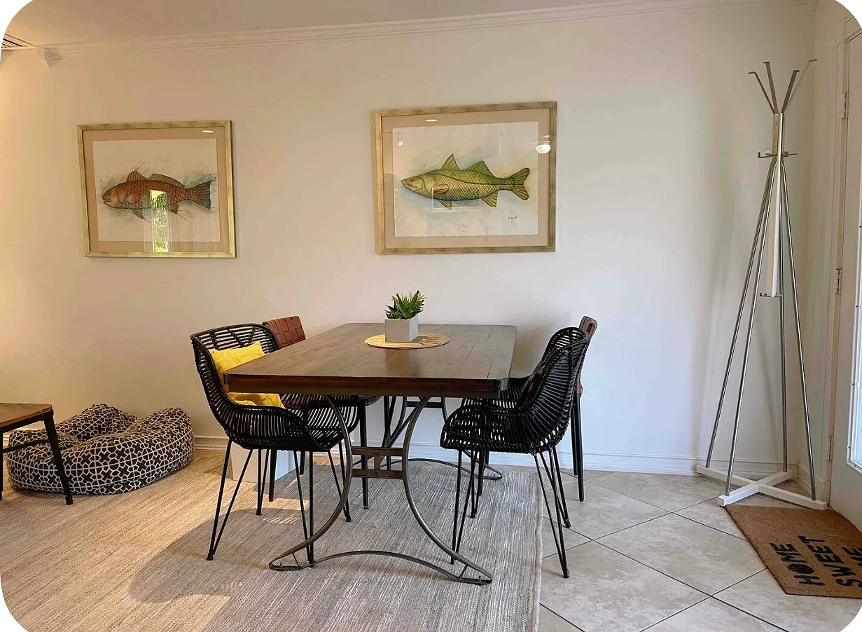 2 bed, 850 sqft, $1,975 — Photo 1