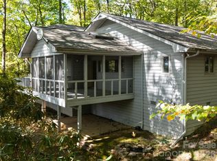 172 Clock Crest Dr, Pisgah Forest, NC 28768