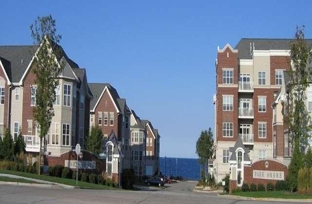 1st image of 3862 S Lake Dr #125