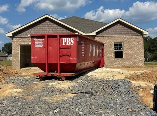 501 Raccoon Way, Hartselle, AL 35640