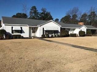 1708 S Main St, Hope, AR 71801