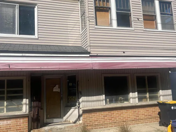 701 Knapp St NE, Grand Rapids, MI 49505