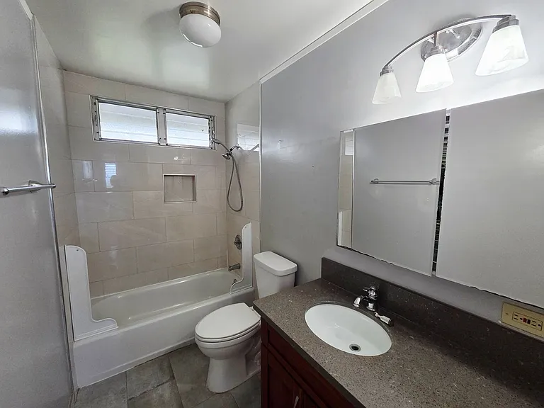 98-945 Kaonohi St #114 — Photo 9