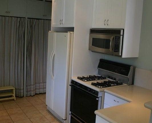 4th image of 229 N 5th St