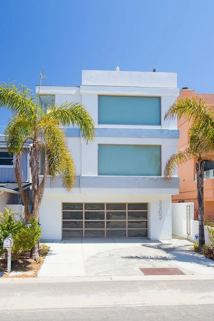 4 Bedroom + 3 Bathroom Home | Hollywood Beach | Oxnard | Monthly Furnished Rental — Photo 1