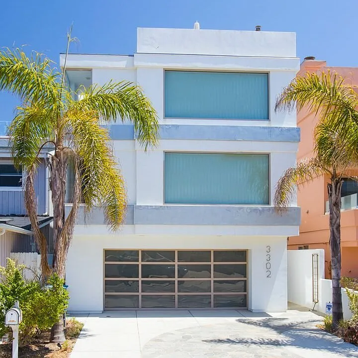 3302 Ocean Dr