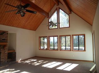 27271 Bernina Dr, Lake Arrowhead, CA 92352