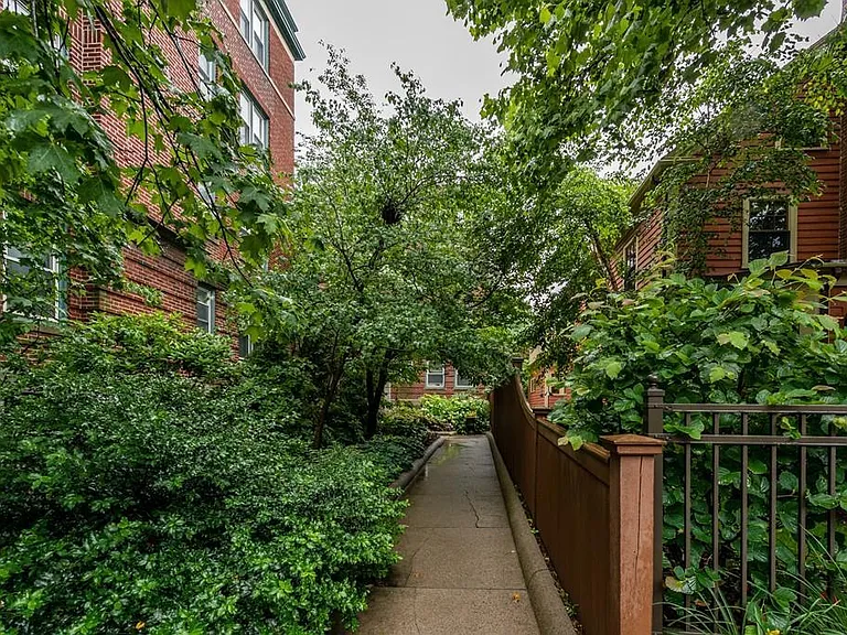 52 Garden St #40 — Photo 2
