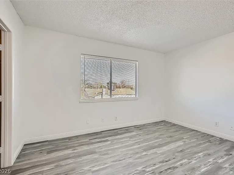 4364 Tara Ave #D — Photo 20
