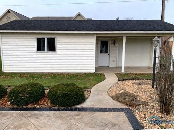 4th image of 11096 Fairview Dr #4