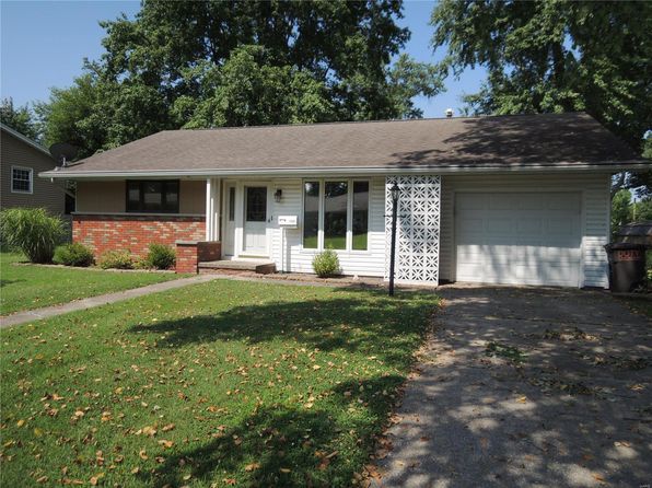 Greenville Real Estate Greenville Il Homes For Sale Zillow