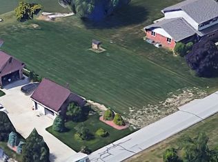 4556 Burke Rd, Newport, MI 48166