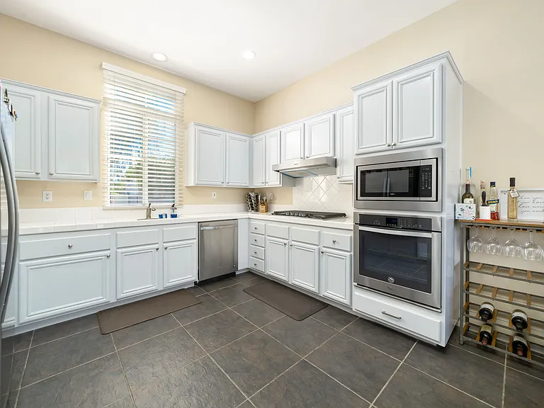 79700 Desert Willow St — Photo 28