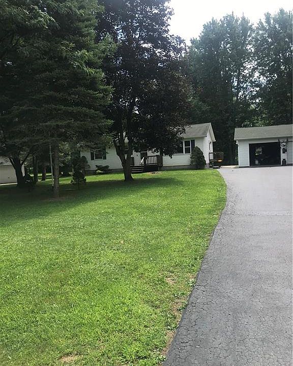 2nd image of 10 Depot St