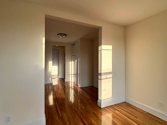 3rd image of 287 W 4th St APT 10
