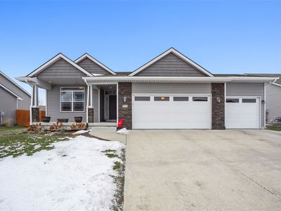 9772 Alderwood Dr, West Des Moines, IA, 50266