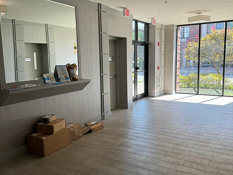225 Walker St #303 — Photo 10