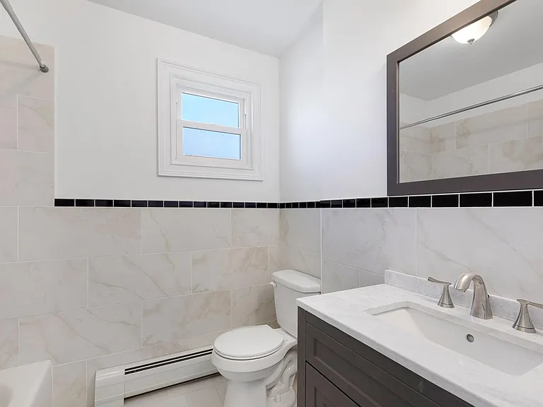 260 New York Ave #2R — Photo 12