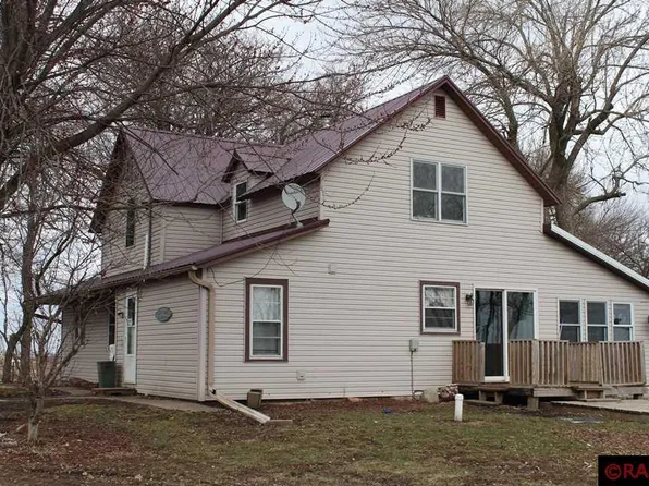 6685 423rd Ave, Blue Earth, MN 56013