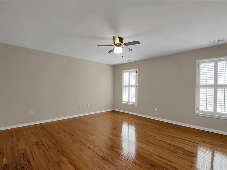 312 Declaire Way NE — Photo 24