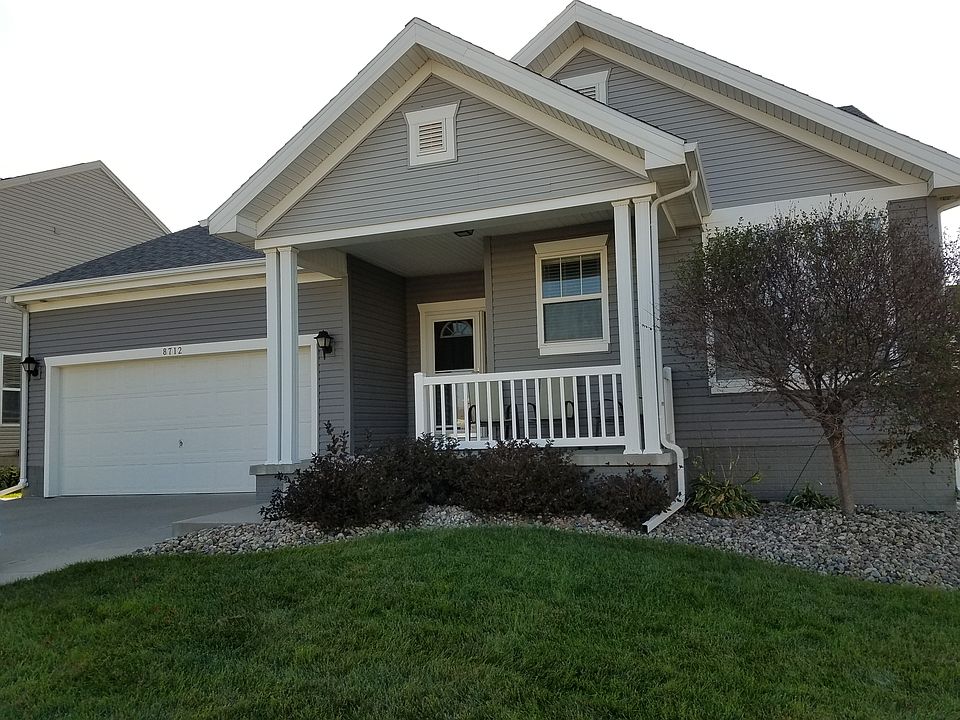 1st image of 8712 S 67th St