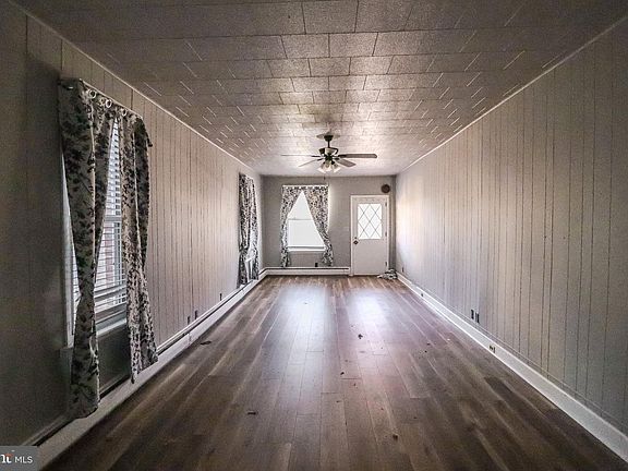 2nd image of 79 E Main St