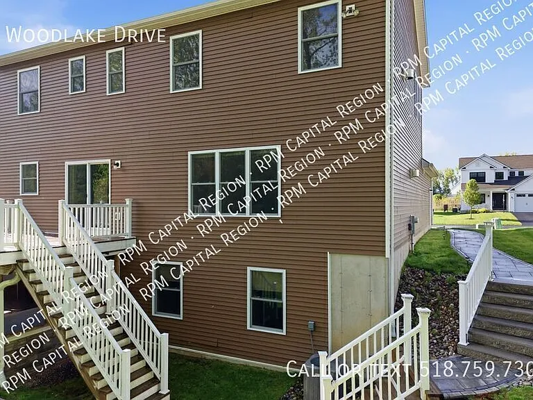 9 Woodlake Dr — Photo 3