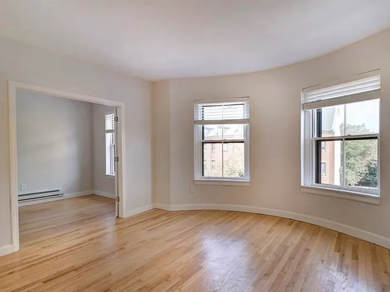 617 Massachusetts Ave #4 — Photo 10
