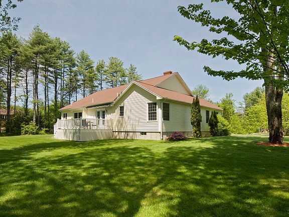 3rd image of 171 Clearview Dr