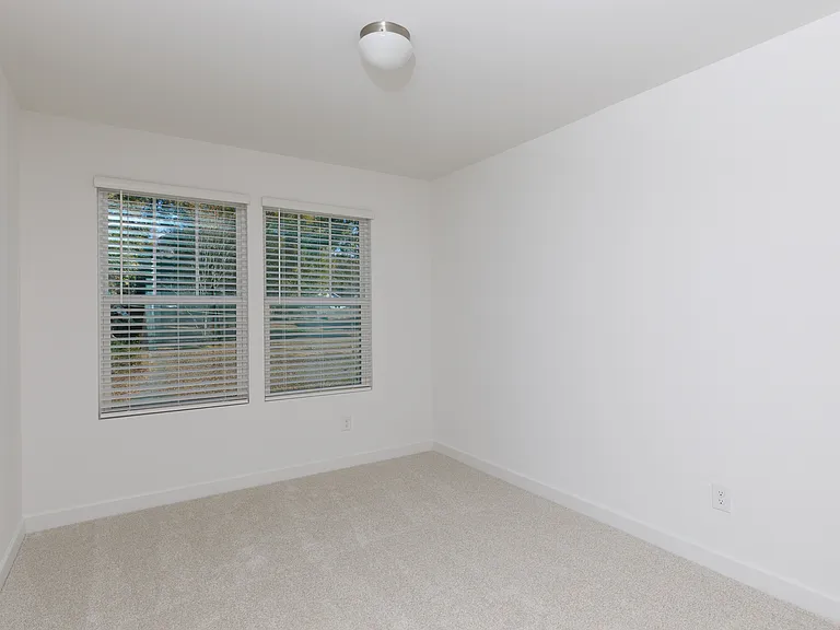 1432 Anderson St — Photo 15