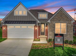 17223 Princeton Ln #70, Northville, MI 48168