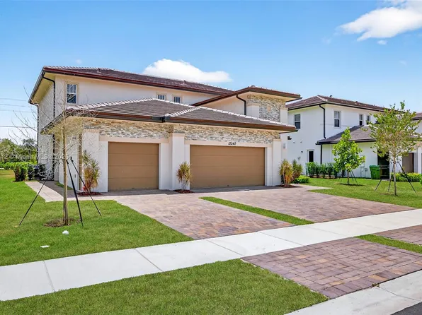 12240 SW 44th Ct, Fort Lauderdale, FL 33330