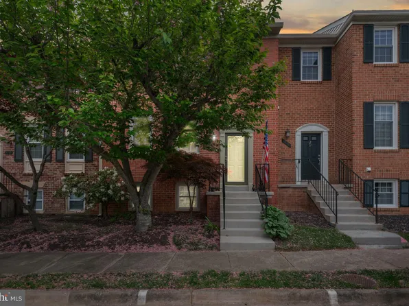 7719 Shootingstar Dr, Springfield, VA 22152