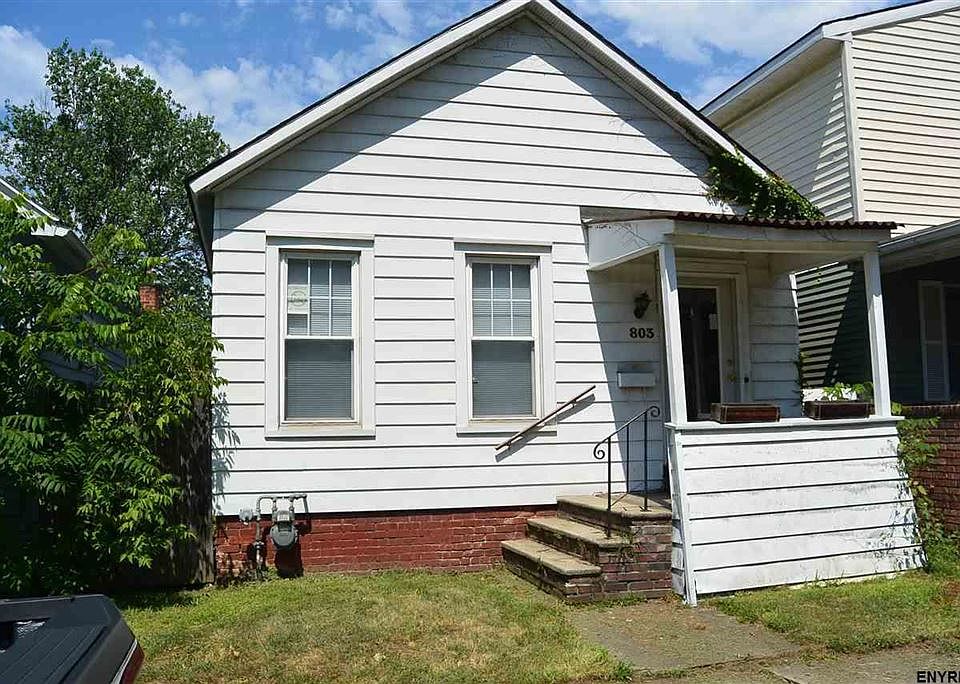 1st image of 803 6th Ave