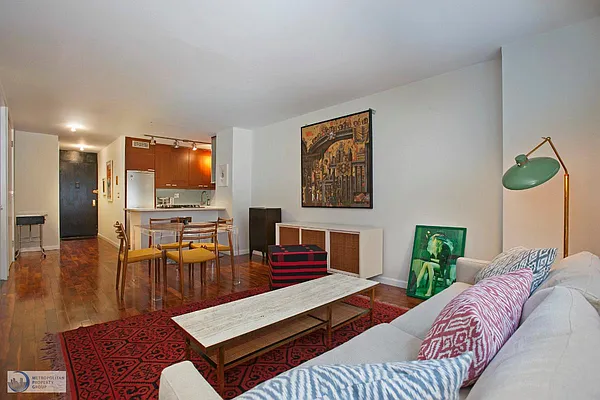 Rented by Metropolitan Property Group | media 6