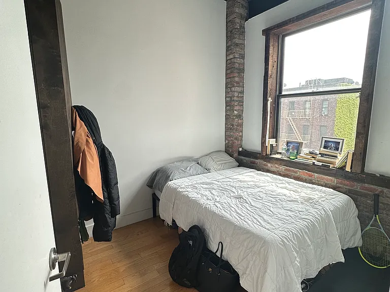 390 S 2nd St #5D — Photo 4