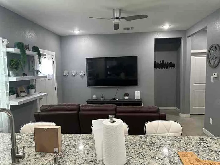 103 Homecrest #101 — Photo 13