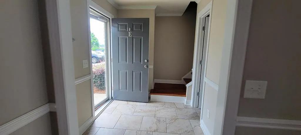 4215 E Dudleys Grant Dr. — Photo 2