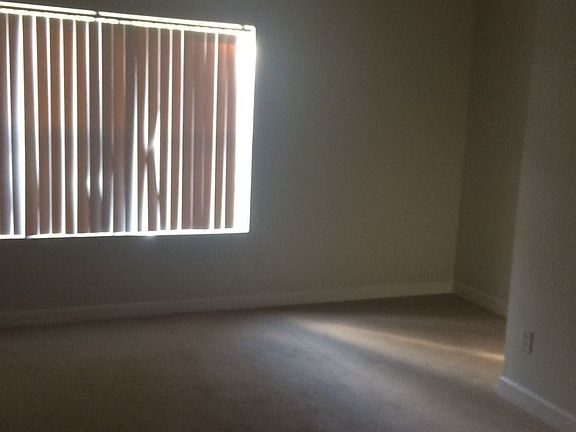 4th image of 3061 Savannah Bay Ct