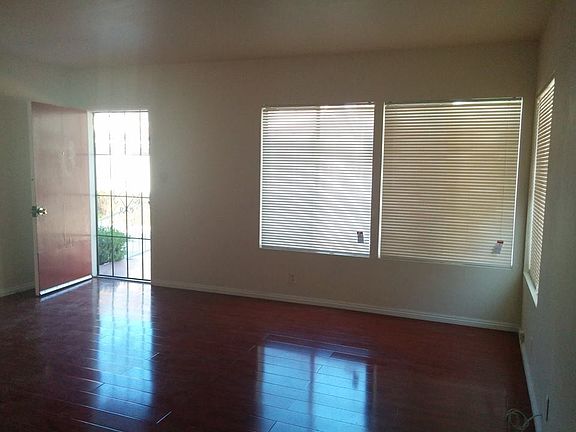 3rd image of 437 S Marguerita Ave