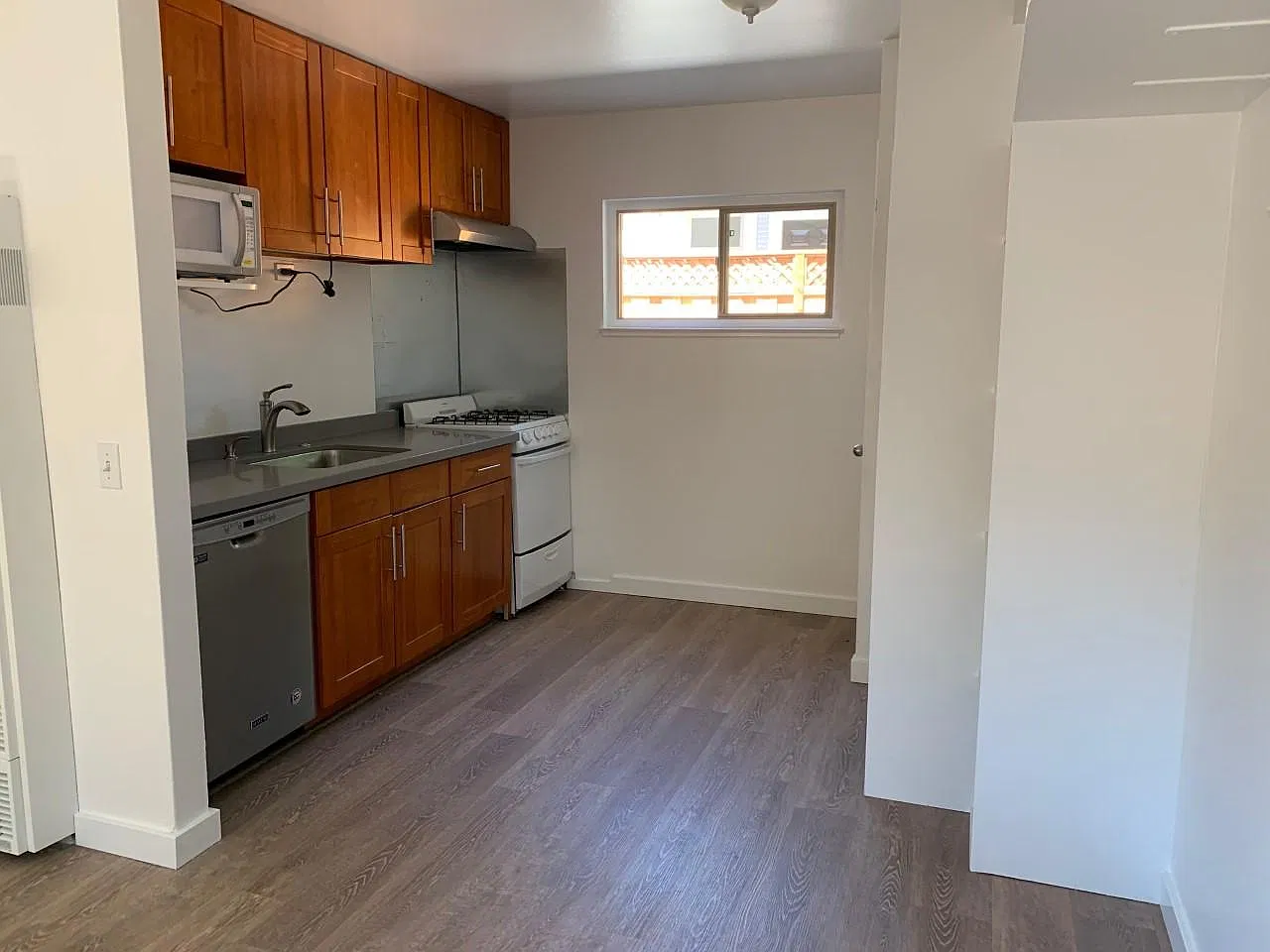 747 Stanford Ave — Photo 2